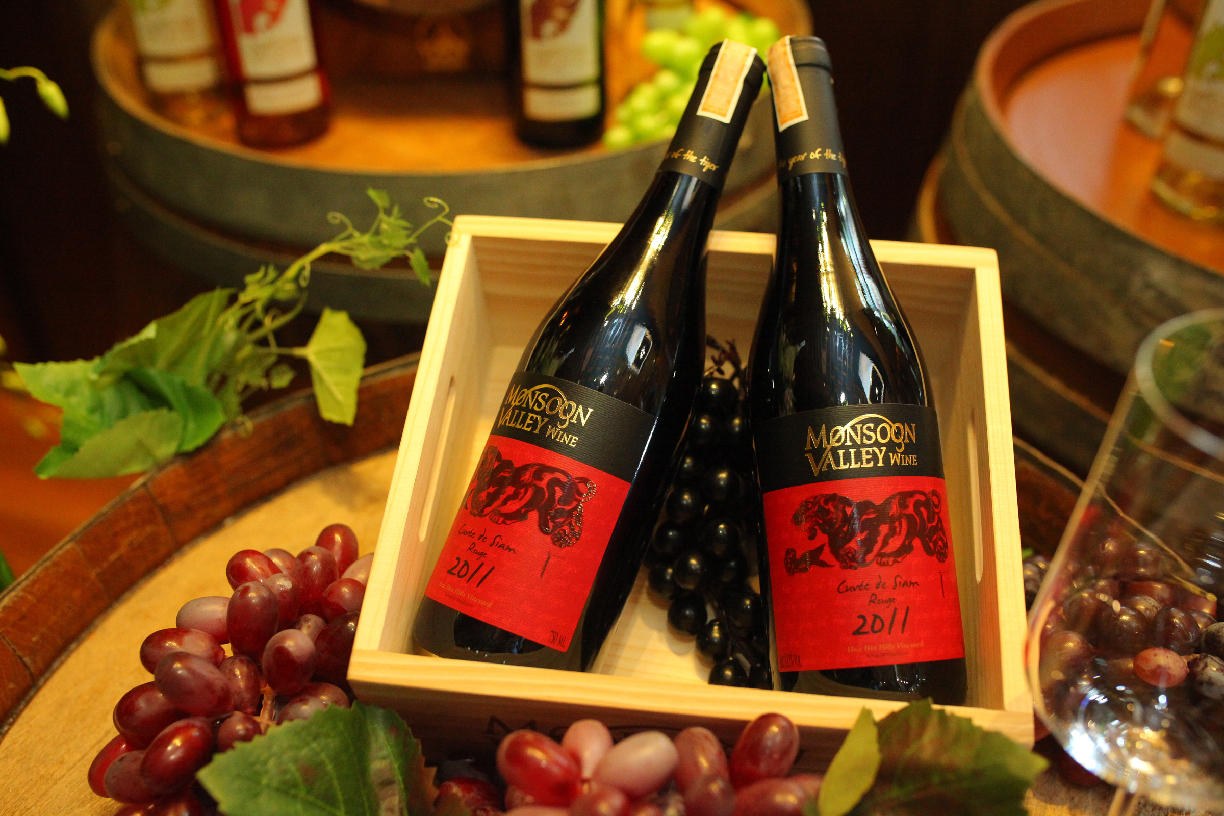 monsoon_wine_1.jpg